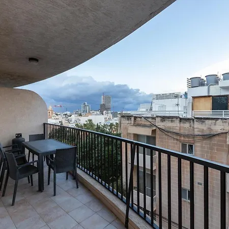 Spacious 3br Apt In Prime Location Of St Julians By 360 Estates Apartmán *